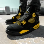 Air Jordan 4 Retro Thunder - Image 6