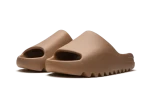 Yeezy Slide Core - Image 3