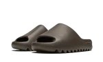 Yeezy Slide Soot - Image 2